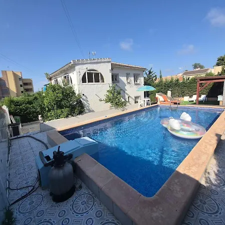 Sara Villa Torrevieja